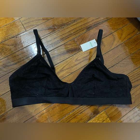 Other - Aerie Black Bralette with Lace Detailing | women’s medium